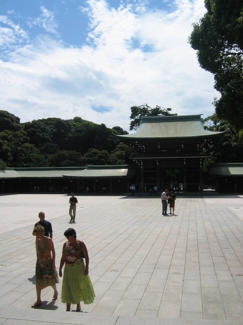 http://onosendai.free.fr/japon/03_Shibuya_Asakusa/Photo_shibuya-11.jpg